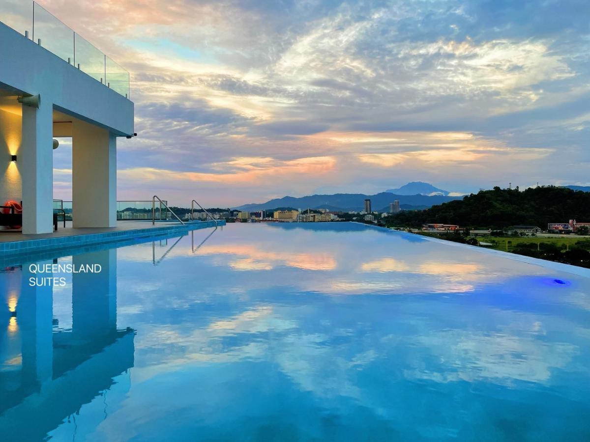 Queensland Suites At Aru Suites, Kota Kinabalu Esterno foto