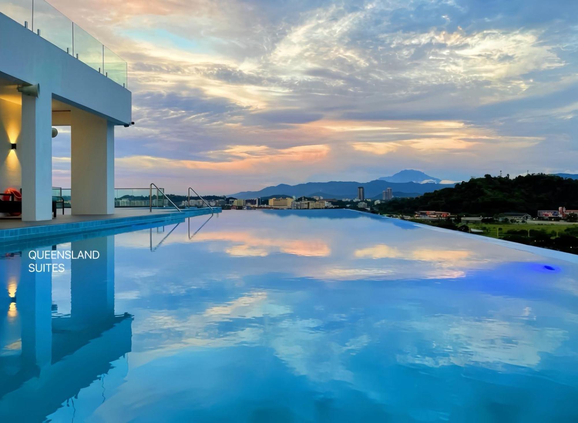 Queensland Suites At Aru Suites, Kota Kinabalu Esterno foto
