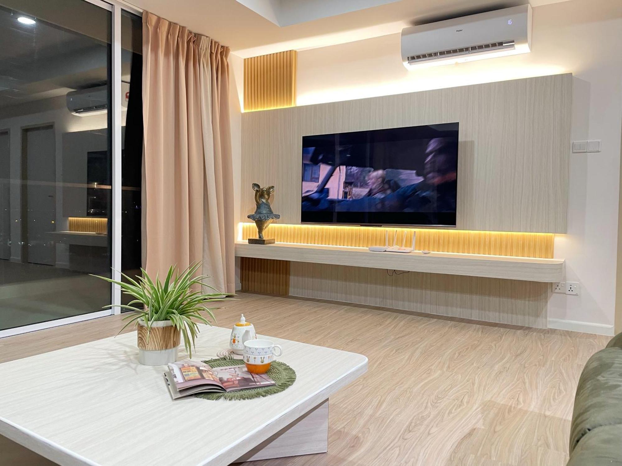 Queensland Suites At Aru Suites, Kota Kinabalu Esterno foto