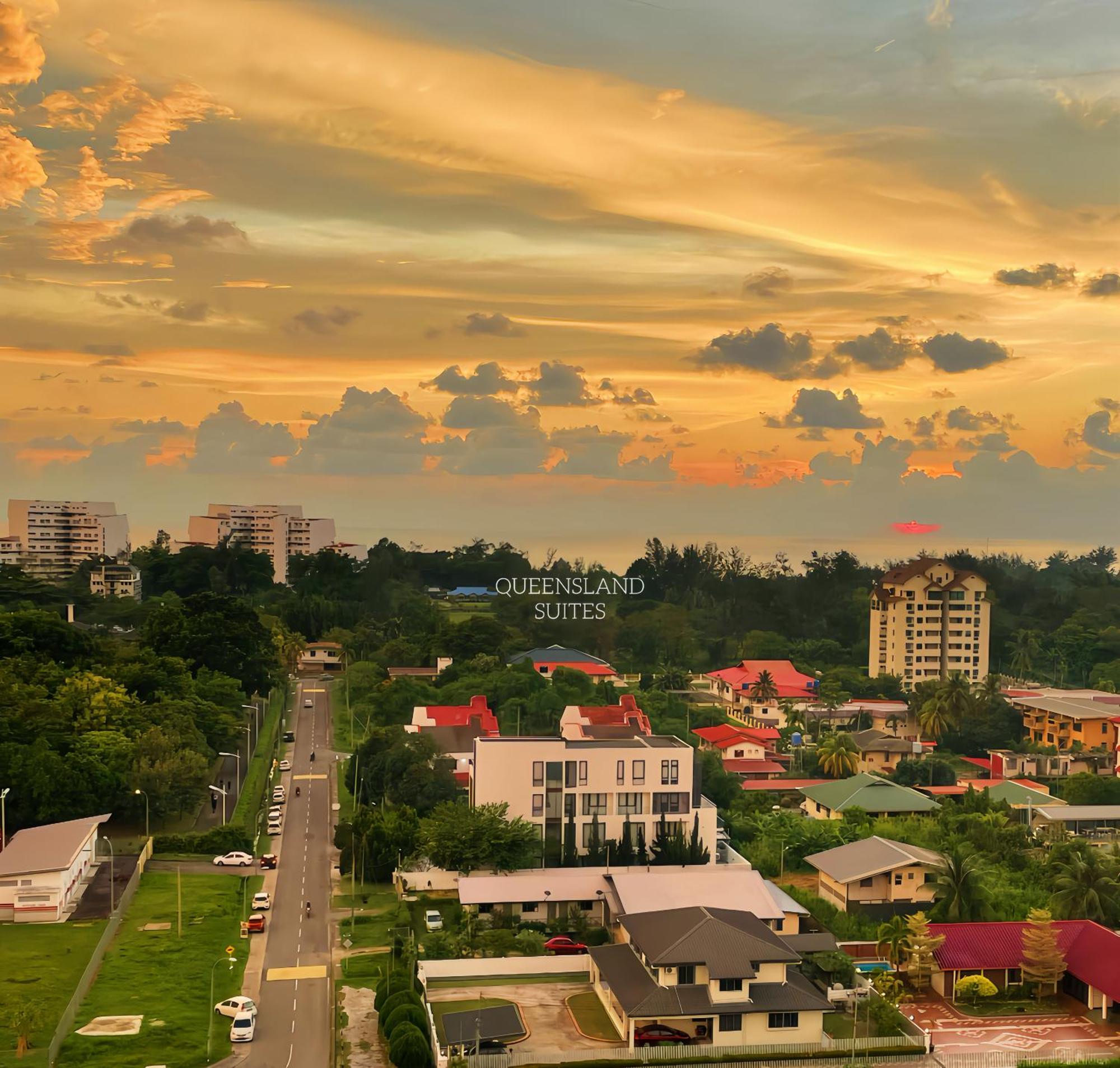 Queensland Suites At Aru Suites, Kota Kinabalu Esterno foto